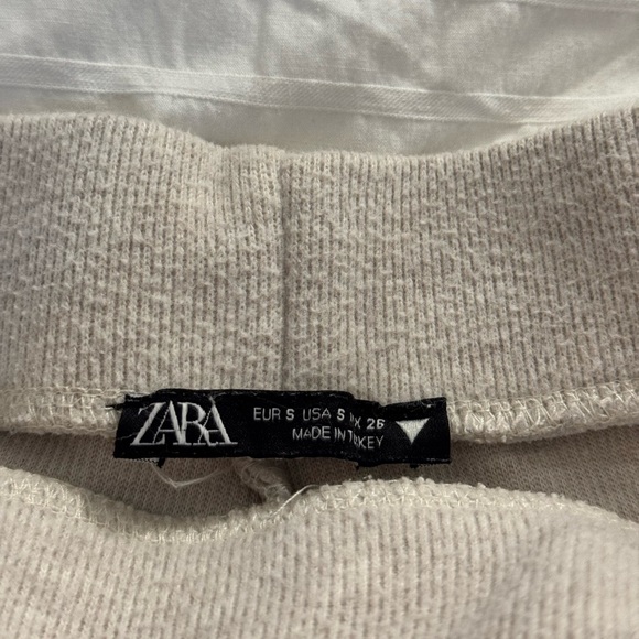 ZARA Turtle Neck & Pant Set - Picture 5 of 5